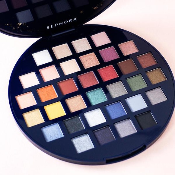Sephora eyeshadow palette - Picture 1 of 4
